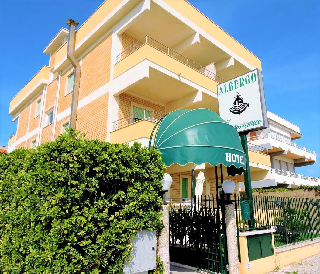 Hotel Panoramico Scauri  Buitenkant foto